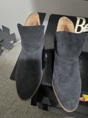 Lucky Brand Men's Suede Chukka Boots - Black